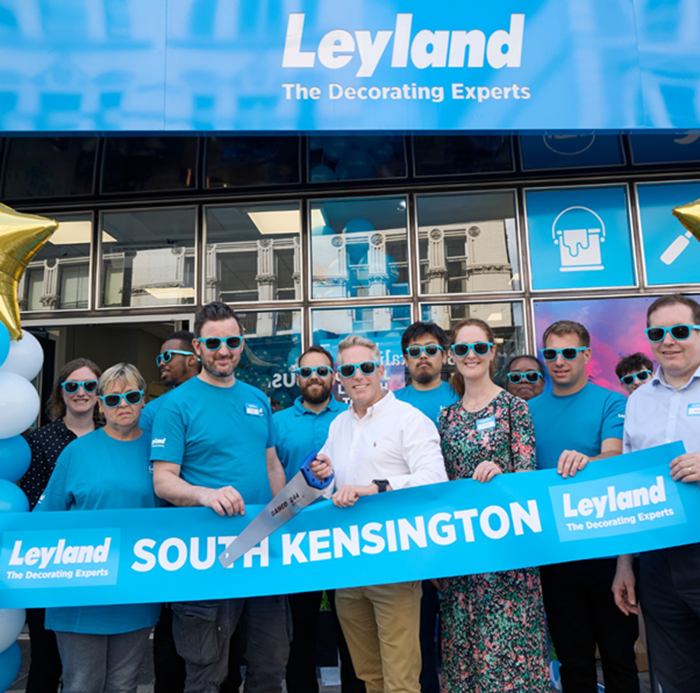 Signpost of Leyland SDM Expands with South Kensington Store
