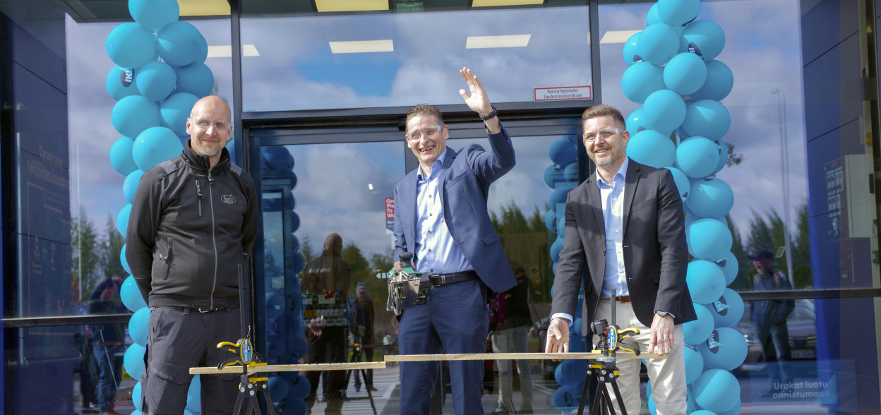 Signpost of New IKH Store Opens in Tampere